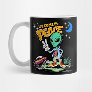 Funny We Come In Peace Cute Alien And Flying Saucer Design Mug